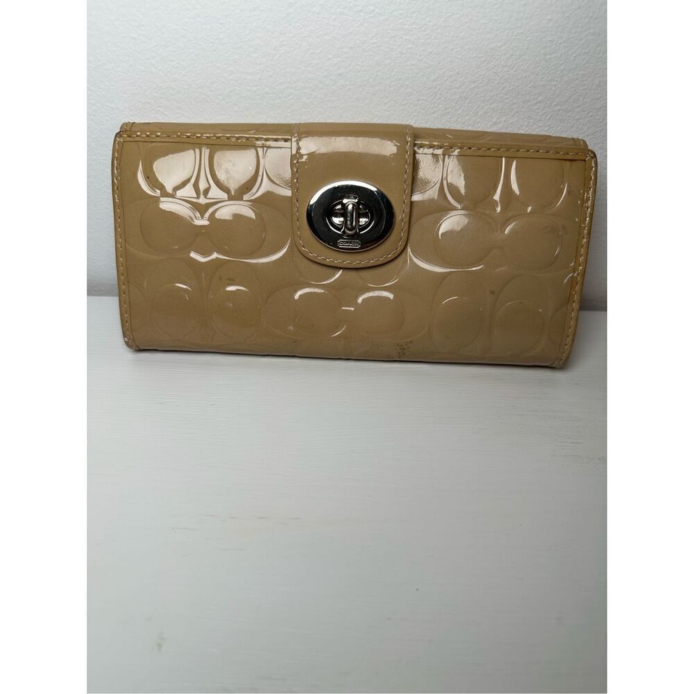 Coach patent leather camel tan women’s wallet size 8”x4”   #M-1371